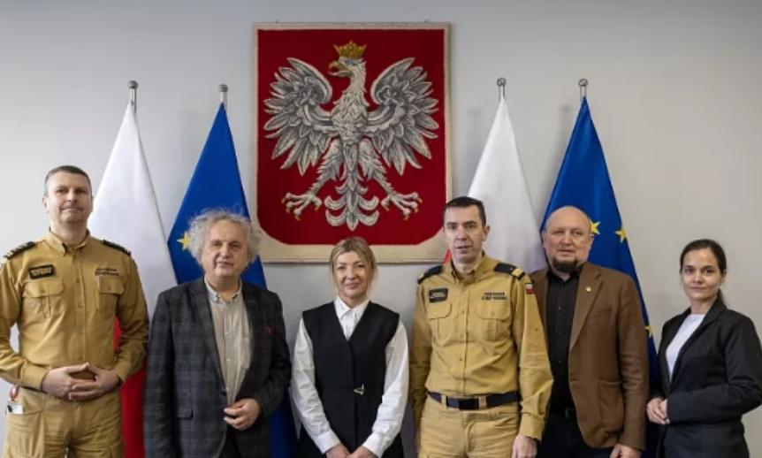 ���������������ڿ���������չ����˾���У�